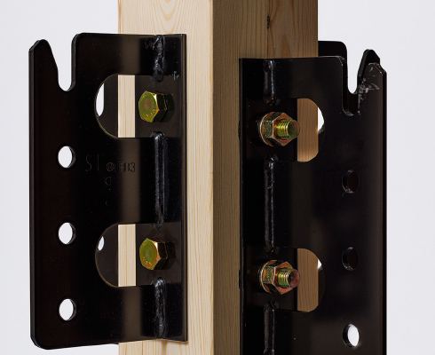 柱と梁の接合部の断面欠損が少ない